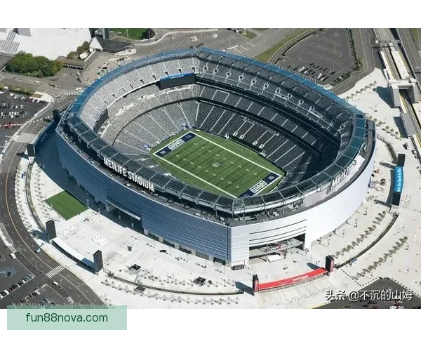 美加墨三国携手举办世界杯 赛场激情四溢 聚焦足球新纪元