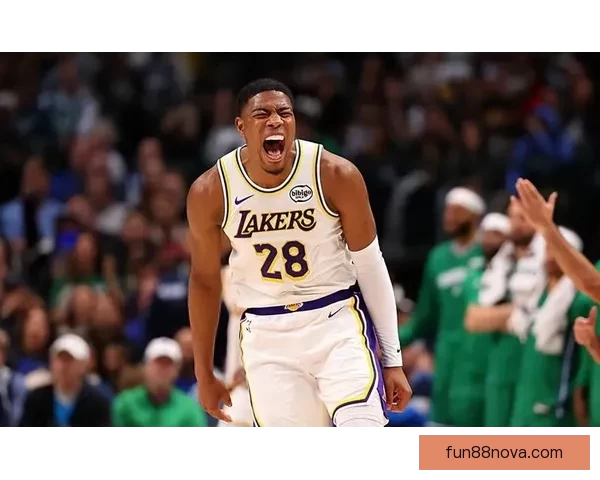 NBA罚款风波 庄神动作萨格斯扔牙套各被罚两万五千美元