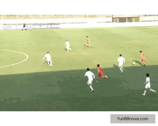 上海赛更达2-1战胜兰州陇原竞技 穆芊羽两次脱手致胜失误成焦点